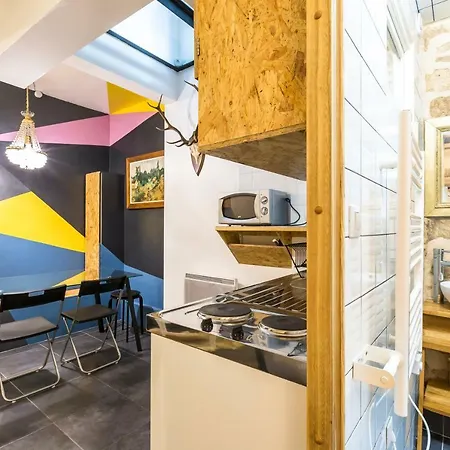 アパート Pretty 25 M2 In A Lively District